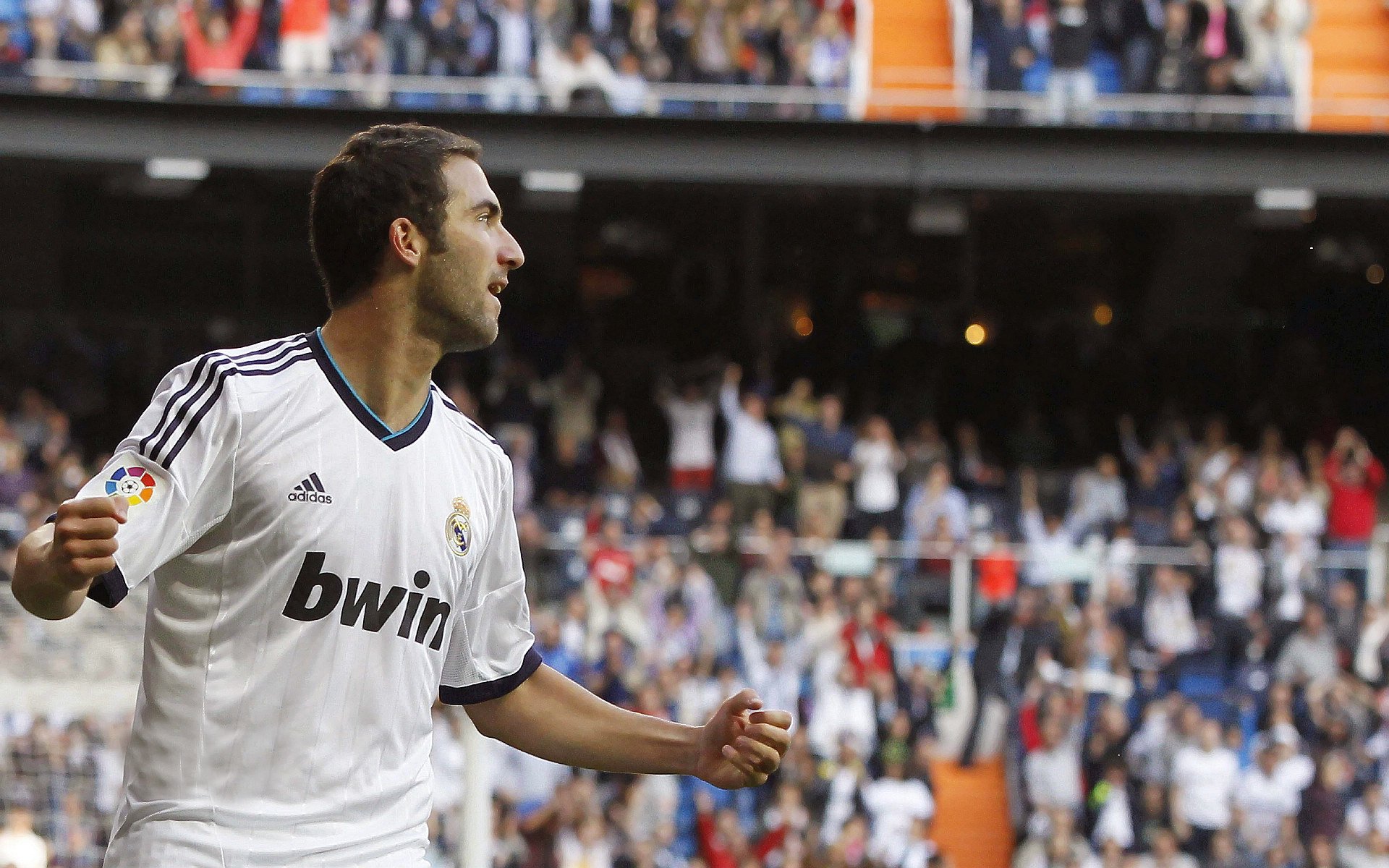 _老鹰队攻防两端优异，获胜在望_，老鹰队强不强